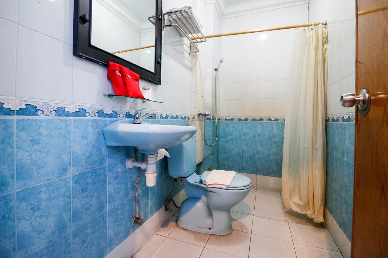 Reddoorz Plus @ Jalan Dr Sutomo Pekanbaru Luaran gambar